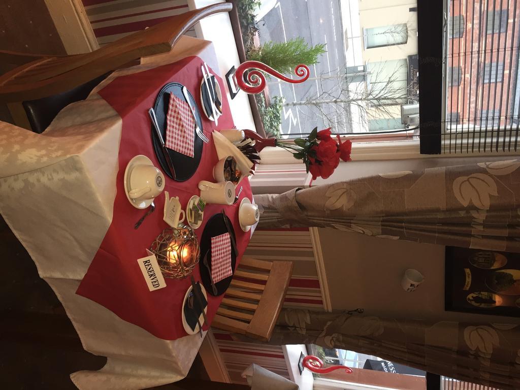 Creedons Traditional Irish Welcome Inn B&B Cork Eksteriør billede